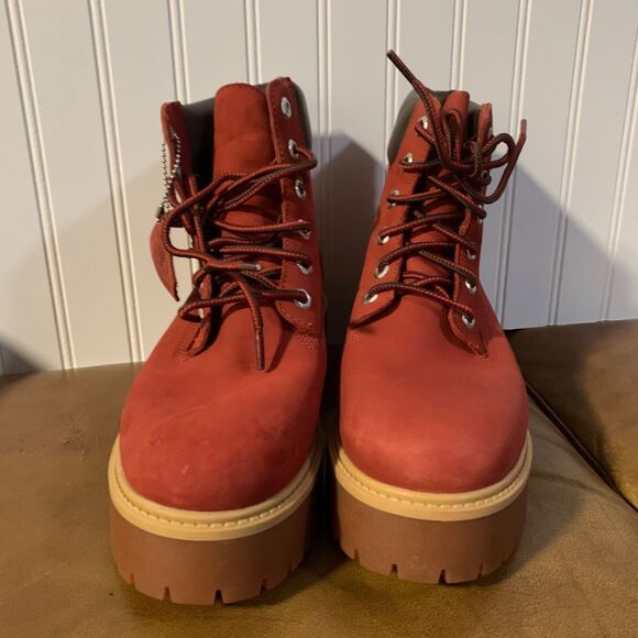 Women's 9.5 Timberland Stone Street 6-Inch Waterproof Platform Boot Lace-Up - Picture 5 of 11